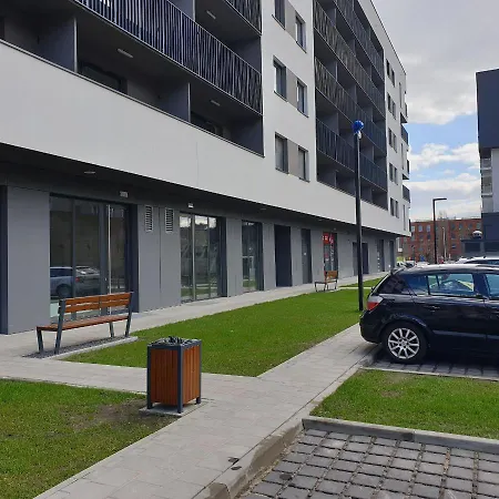 Q Silver -klimatyzowane Przy Manufakturze Z Garazem Gratis, Fv * Łódź