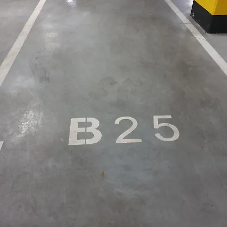 Q Silver -klimatyzowane Przy Manufakturze Z Garazem Gratis, Fv Apartment